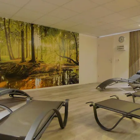 Cityflair Wifi Pool Sauna 6 Pers Ps4 Near Lift Appartamento