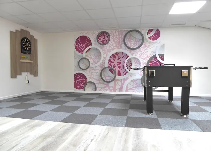 Cityflair Wifi Pool Sauna 6 Pers Ps4 Near Lift Apartament *